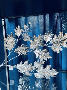 Liść dekoracyjny srebrny 70