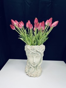 Tulipan gumowy fiolet w pąku 45