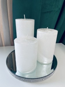 Zestaw świec rustykalnych  białych 