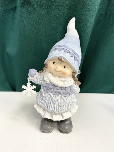 Figurka dziewczynka niebieska 17