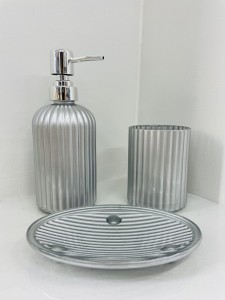 Zestaw pojemników do łazienki srebrny 
