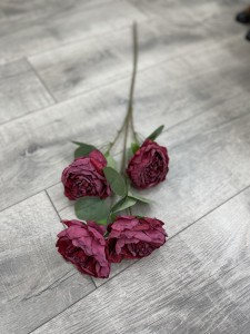 Bukiet róż czerwony 70