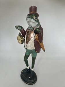 Żaba  z zegarkiem 48