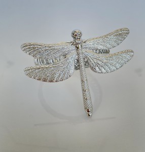 Pierścień na serwetki ważka srebrna