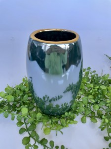 Wazon butelkowa zieleń 35