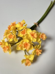 Żonkil żółty silikon 50