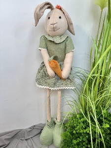 Pani zajączek zielona  na teleskopie 100  