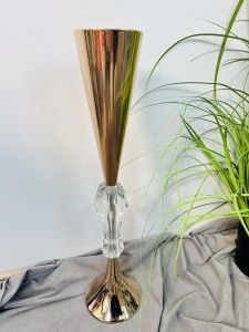 Wazon Kielich-złoty ze stali 60