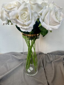 Wazon szklany  ze złotym paskiem 35