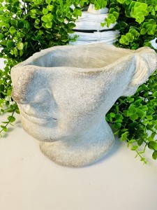 Donica głowa mężczyzny 17