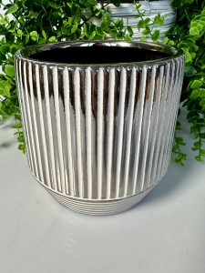 Osłonka biało-srebrna 14