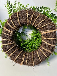 Wianek wiklinowy brązowy 40