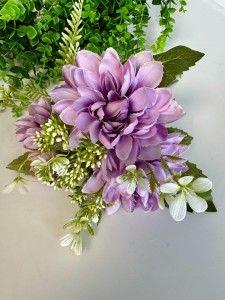 Bukiet wiosenny fiolet 30