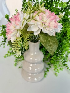 Wazon ceramiczny  beżowy  20 