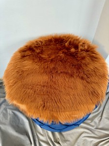 Dywanik włochacz rudy   90  