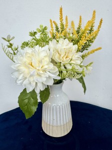 Wazon ceramiczny  beżowy  15