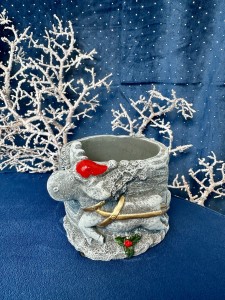 Osłonka betonowa z reniferem 9