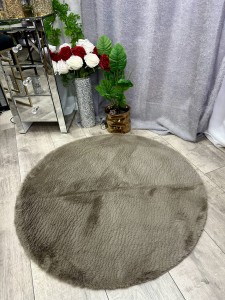 Dywanik włochacz brązowy 80 