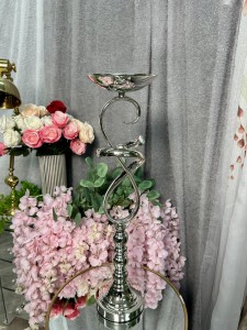 Świecznik srebrny 61 