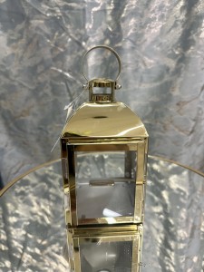 Złoty lampion z choinką 22  