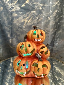 Dynie led z kolorowym światłem na halloween 19