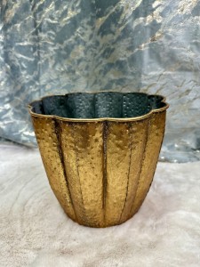 Donica metalowa postarzałe złoto 25