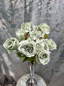 Bukiet róż turkusowych  55 