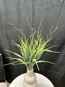 Bukiet gałązek zielonych 56