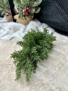 Gałązka świąteczna zielona 45