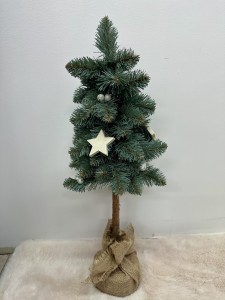 Choinka na pniu z gwiazdkami 50