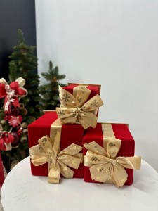 Zestaw pudełek prezentowych 