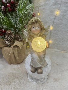 Figurka anioł LED 26