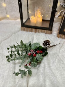 Gałązka świąteczna zielono-czerwona  35