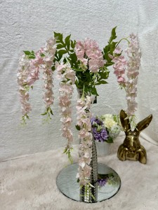 Wisteria różowa 110