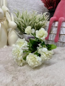 Bukiet goździki białe 40