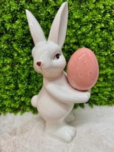 Zając  ceramiczny z jajkiem 32 