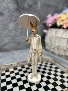 Zając Pan z parasolem 28