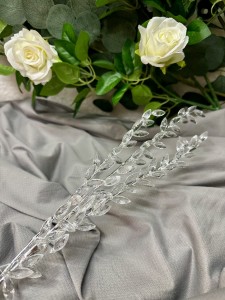 Gałązka srebrna z kryształkami 63