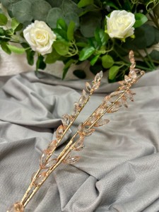 Gałązka różowe złoto  z kryształkami 63