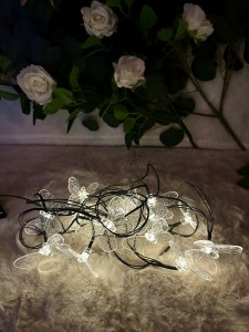 Motyle girlanda solarna 