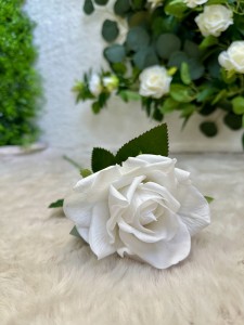 Róża real touch biała 65 