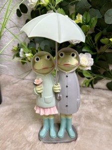 Żabki pod parasolem 32