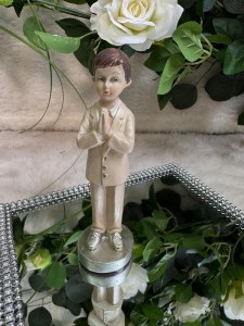 Chłopiec  komunijny  beżowo-złoty 13,5