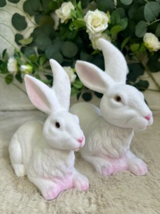 Zestaw zajączków flokowanych białych 21/26 