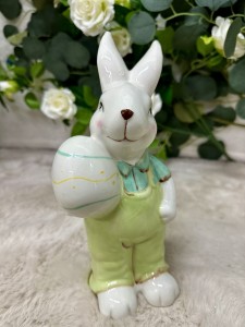 Zając  ceramiczny z jajkiem 25