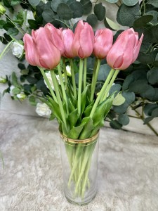 Tulipan gumowy różowy 46