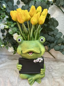 Osłonka ceramiczna żaba z tablicą 33