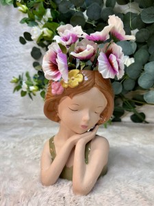 Osłonka głowa kobiety 22