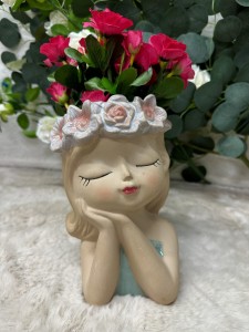 Osłonka głowa kobiety 23