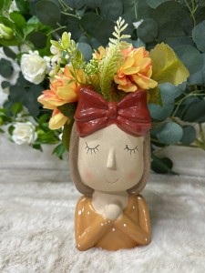 Osłonka głowa kobiety 22